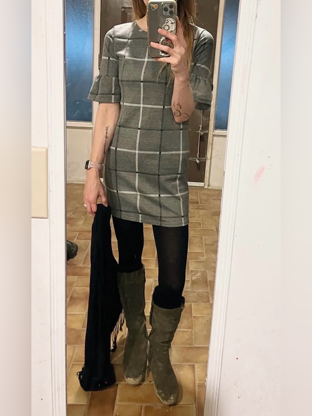 Olivia Rae Grey Windowpane Knit Dress - Picture 2 of 6